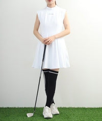 画像をギャラリービューアにロードします Pleats One-Piece Dress
