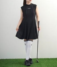 画像をギャラリービューアにロードします Pleats One-Piece Dress
