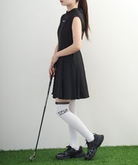 画像をギャラリービューアにロードします Pleats One-Piece Dress
