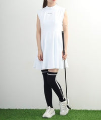 画像をギャラリービューアにロードします Pleats One-Piece Dress
