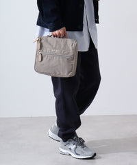 画像をギャラリービューアにロードします トラベルポーチ　FL141021
