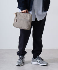 画像をギャラリービューアにロードします トラベルポーチ　FL141021
