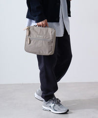 画像をギャラリービューアにロードします トラベルポーチ　FL141021
